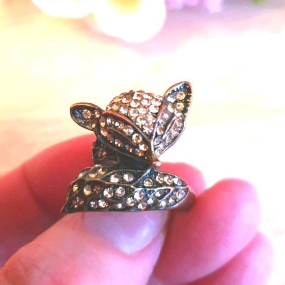 Jewelry - Fox Diamante Ring